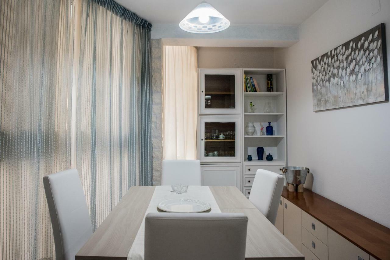 Casa Vacanze Margherita Porto Torres Exterior photo